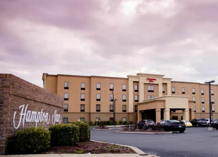 Hampton Inn Greenfield Exterior foto